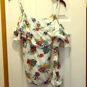 Size M floral old navy cold shoulder blouse